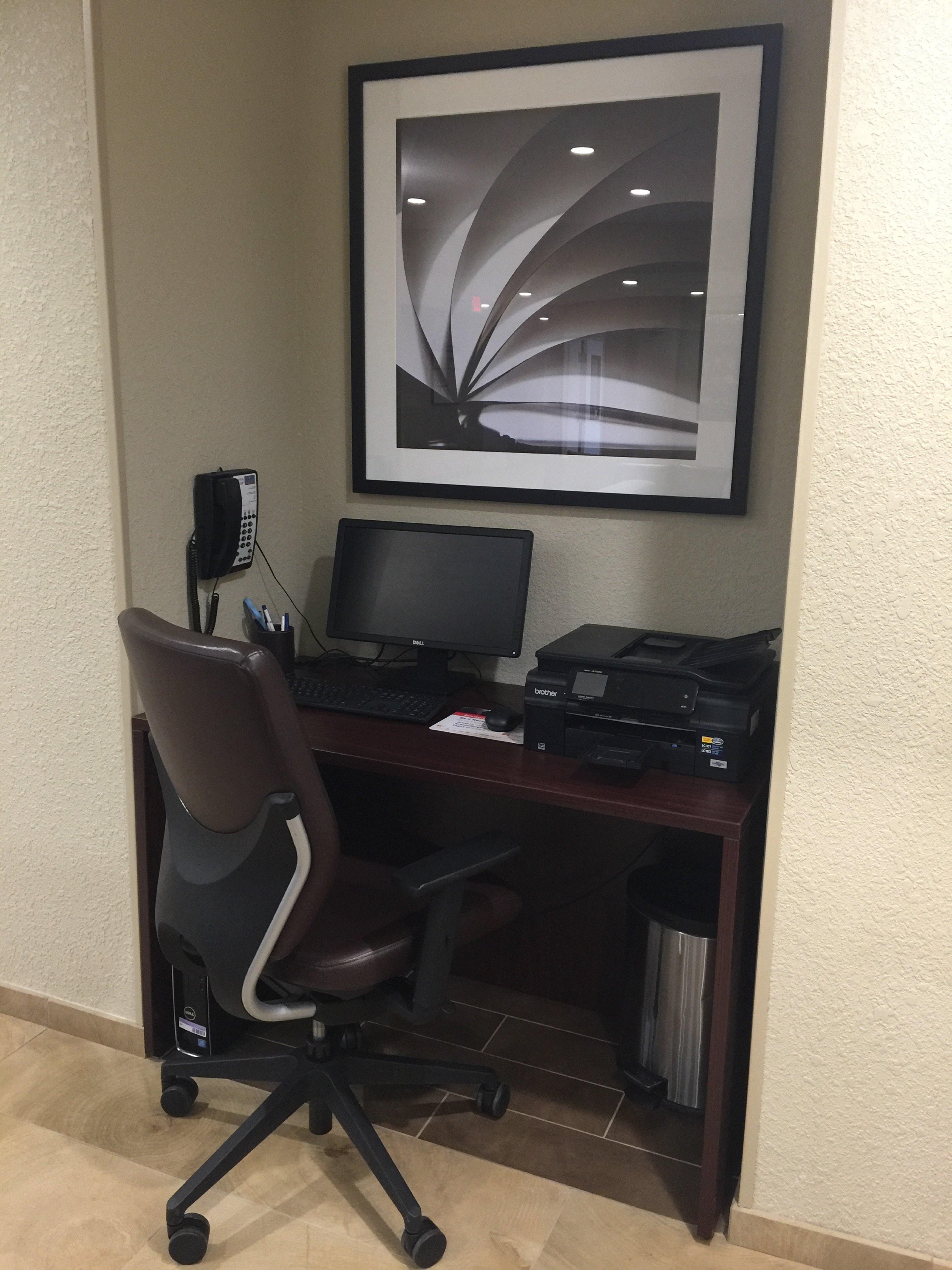 Candlewood Suites Woodward By Ihg Exteriör bild