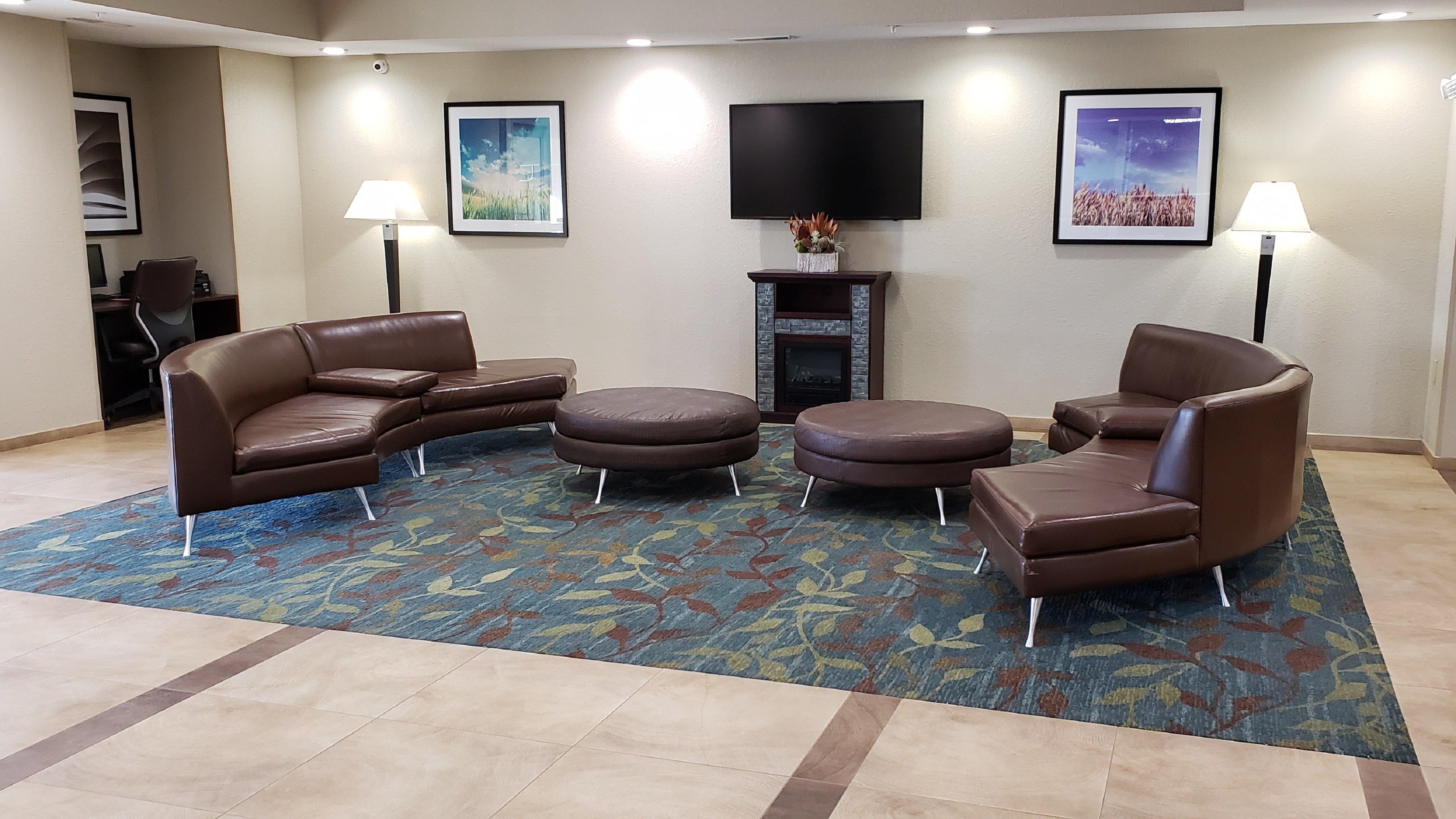 Candlewood Suites Woodward By Ihg Exteriör bild
